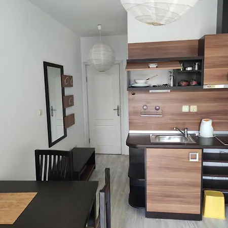 двустаен апартамент в - Rainboow Apartament
