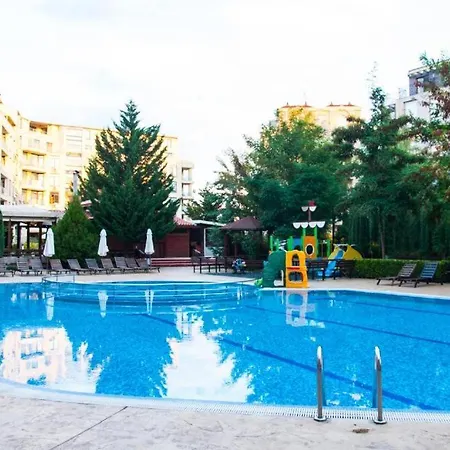 двустаен апартамент в - Rainboow Apartmán *